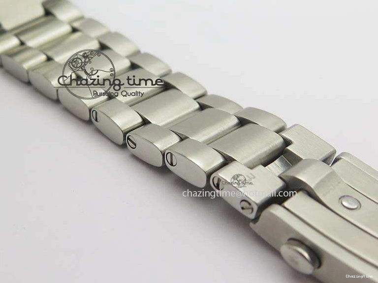 0314 Planet Ocean SS Bp Maker 45mm Black Bezel On SS Bracelet A OnTrend 8218